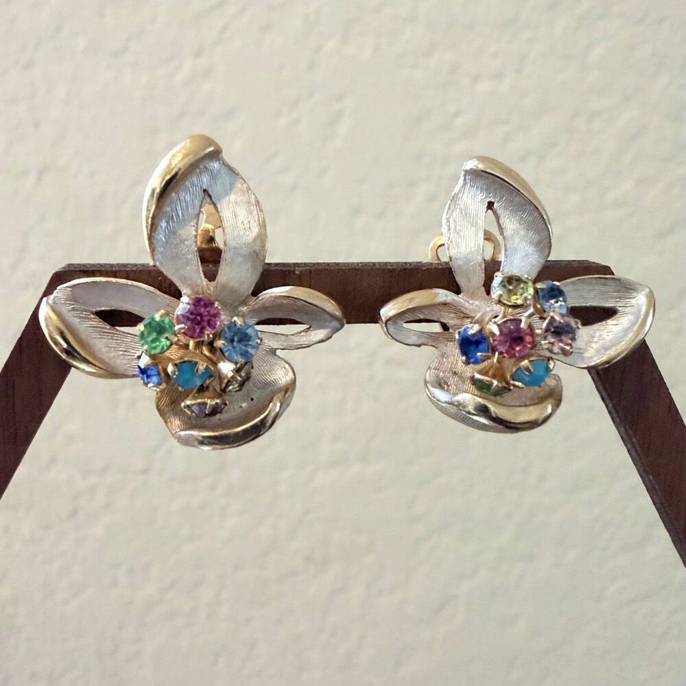 Kramer Vintage Gold Tone Floral Rhinestone Clip Earrings